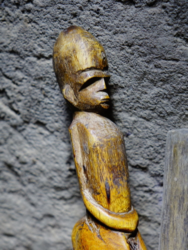 Etwa 18 Jahre alter Divinationsstab bei Coulibaly Bibouehounet am 12.04.2019 Etwa 18 Jahre alter Divinationsstab bei Coulibaly Bibouehounet am 12.04.2019